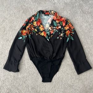 Zara Bodysuit in floral pattern in a size Small!
